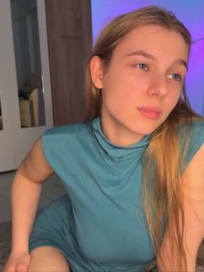 Crazy squirting with real cute blond girl